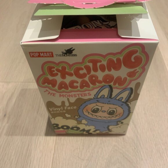 (Rare) Exciting Macaron Labubu - Picture 2 of 3